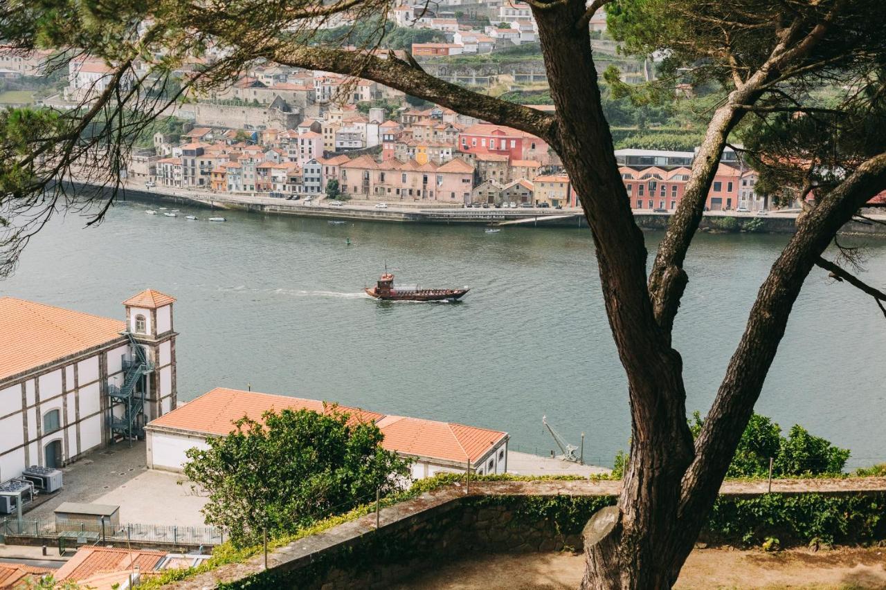 Torel Avantgarde Hotel Porto Exterior photo The Douro River in Porto